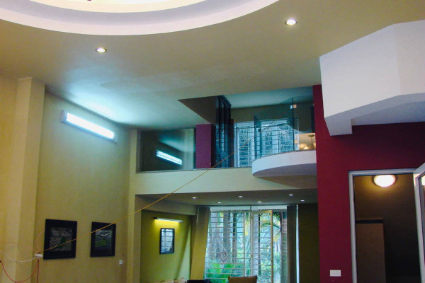 BÁN NHÀ MẶT PHỐ TÂN PHONG 5 TẦNG Ở KD, GARA Ô TÔ 0889127186